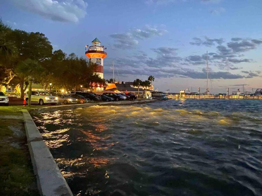 New Pics! Harbour Town 3Br/3Ba - Pool Access - Book Now Villa Pulau Hilton Head Luaran gambar