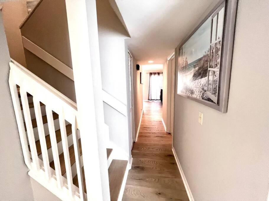New Pics! Harbour Town 3Br/3Ba - Pool Access - Book Now Villa Pulau Hilton Head Luaran gambar