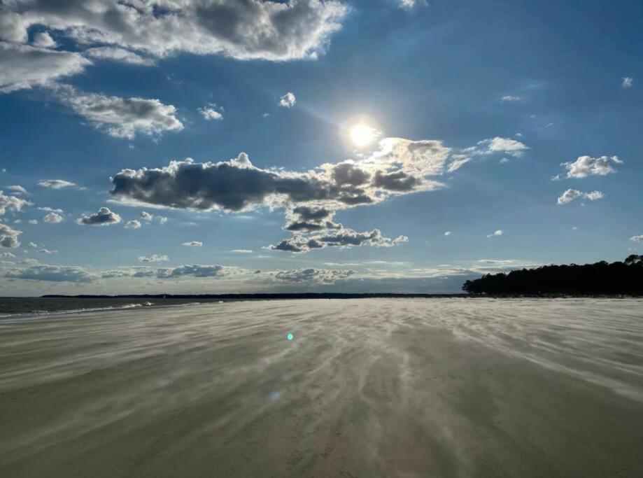 New Pics! Harbour Town 3Br/3Ba - Pool Access - Book Now Villa Pulau Hilton Head Luaran gambar