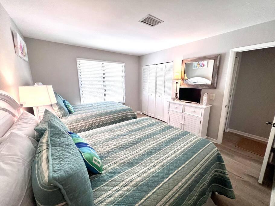 New Pics! Harbour Town 3Br/3Ba - Pool Access - Book Now Villa Pulau Hilton Head Luaran gambar