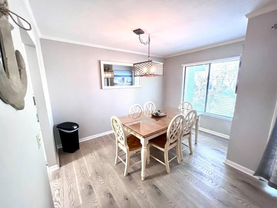 New Pics! Harbour Town 3Br/3Ba - Pool Access - Book Now Villa Pulau Hilton Head Luaran gambar